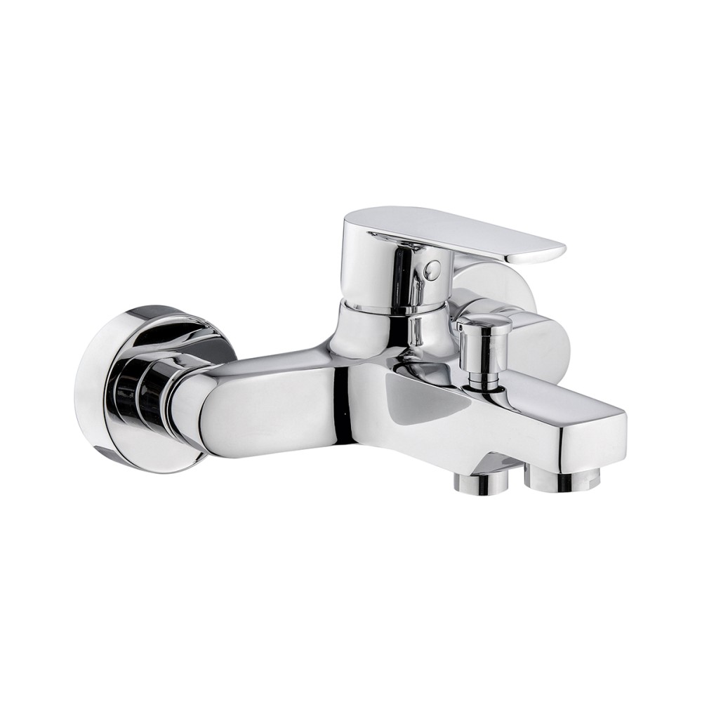 Single lever bath mixer without shower set